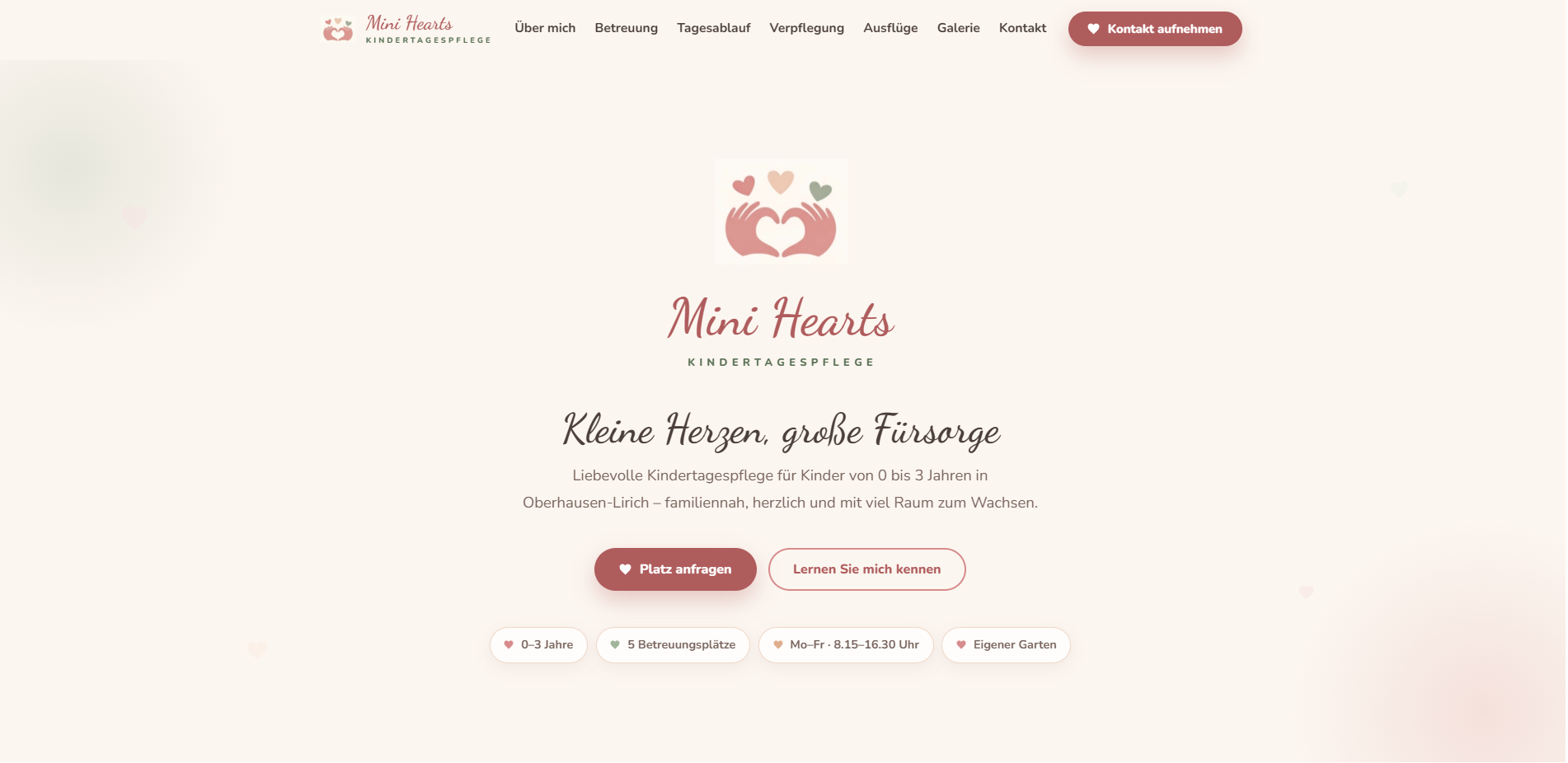 Startseite der Webseite für die Kindertagespflege Mini Hearts